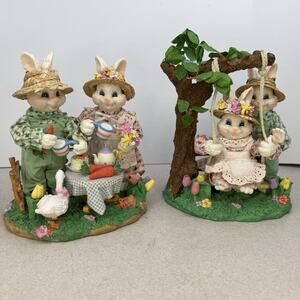 Vintage Fabric Mach's Resin Easter‎ Bunnies Picnic Swinging Set